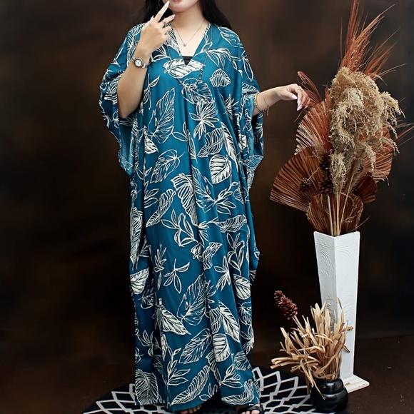 0136/ Dark Teal Long Kaftan, Rayon Viscose Material - Picture 3 of 13